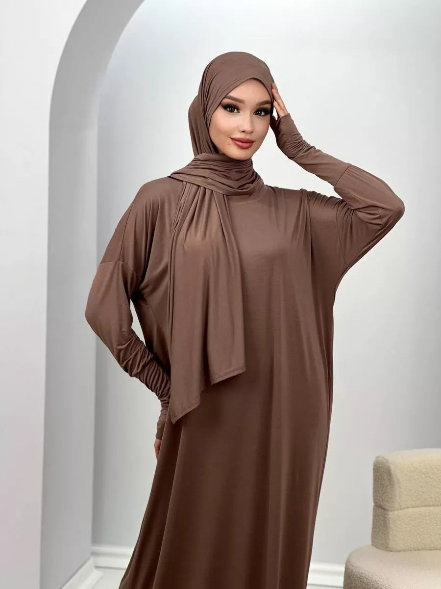 Women's Shiny Hand Covered Polyester Abaya