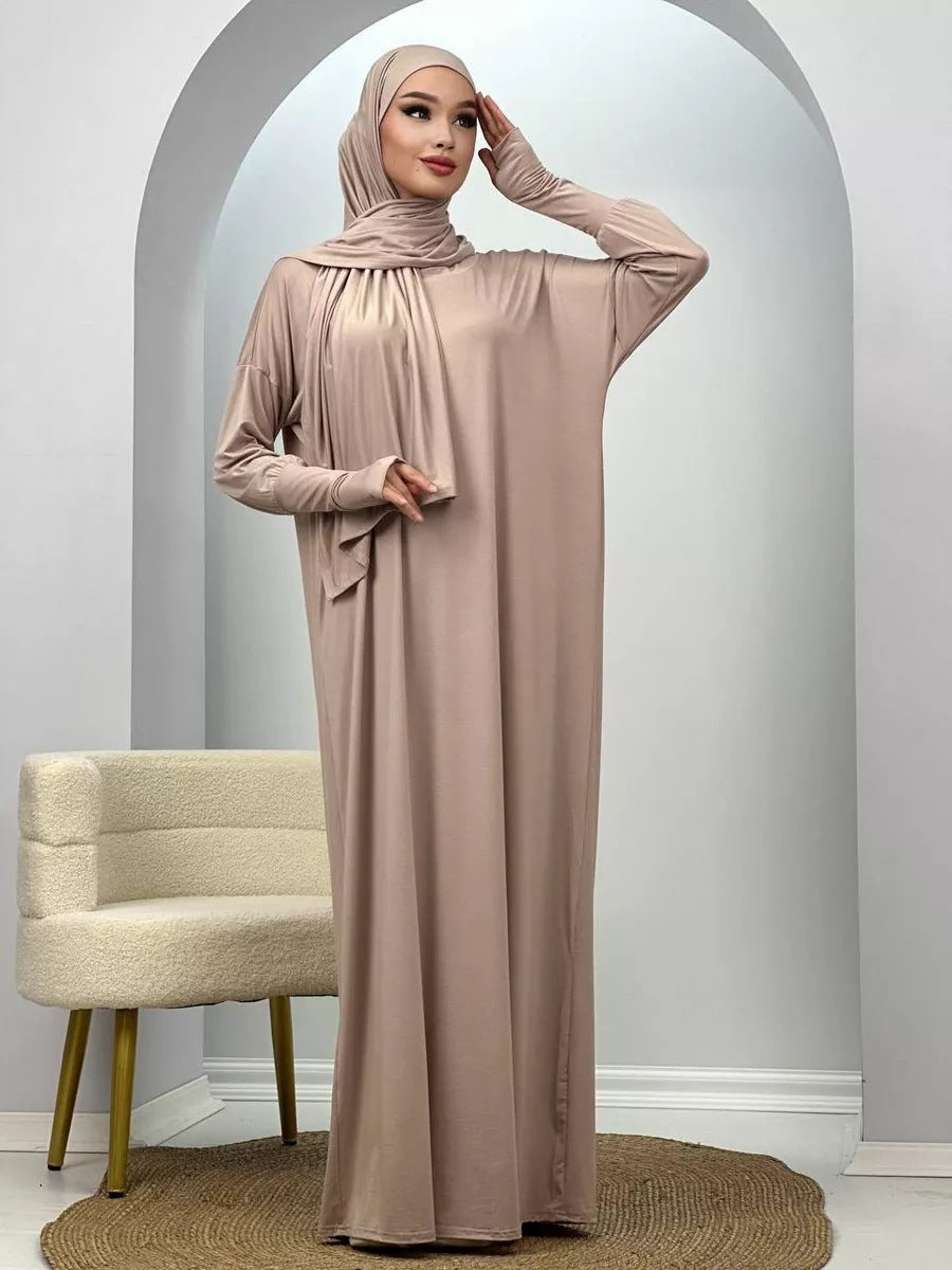 Women's Shiny Hand Covered Polyester Abaya