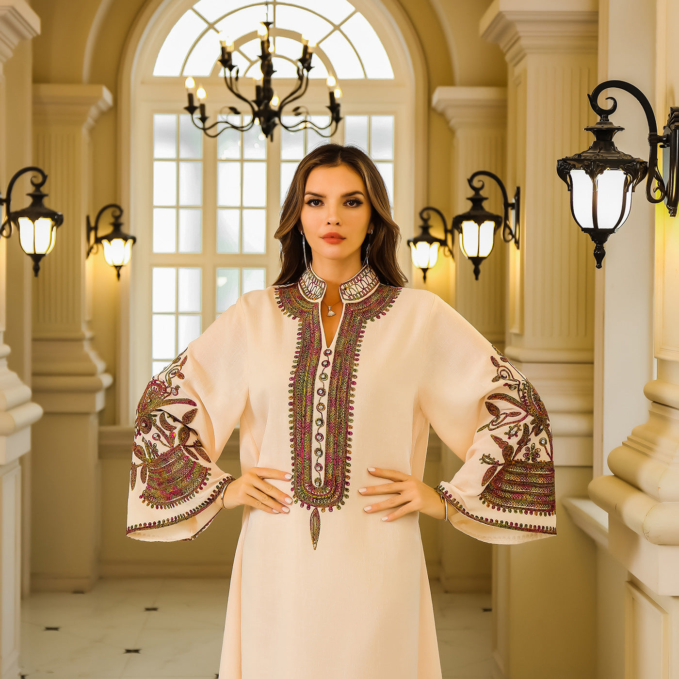 Fashion Muslim Neck Embroidered Robe